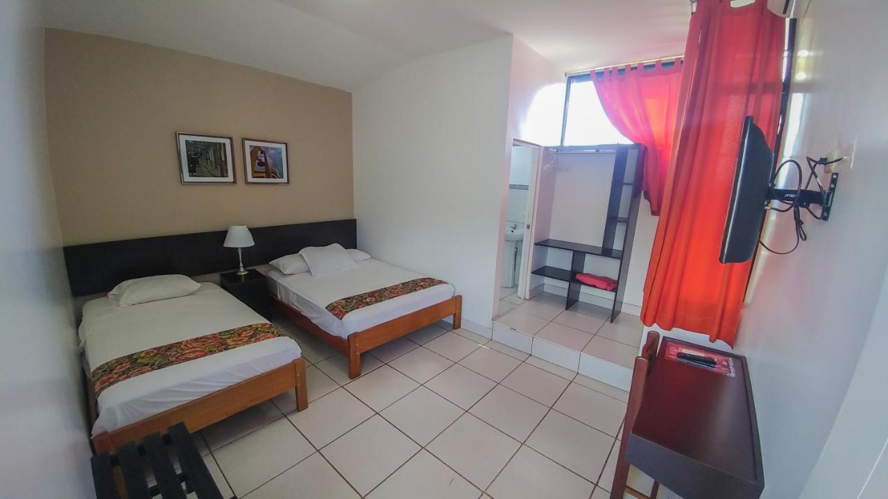 Hostal "Centrika" Tarapoto Luaran gambar
