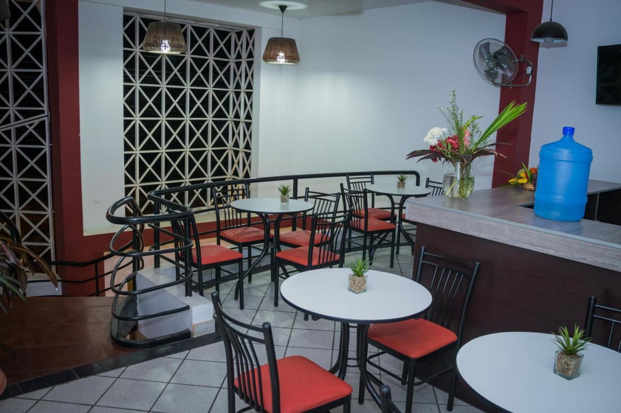 Hostal "Centrika" Tarapoto Luaran gambar