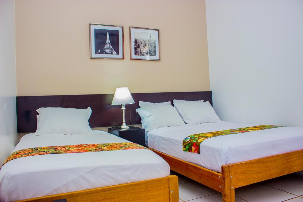 Hostal "Centrika" Tarapoto Luaran gambar