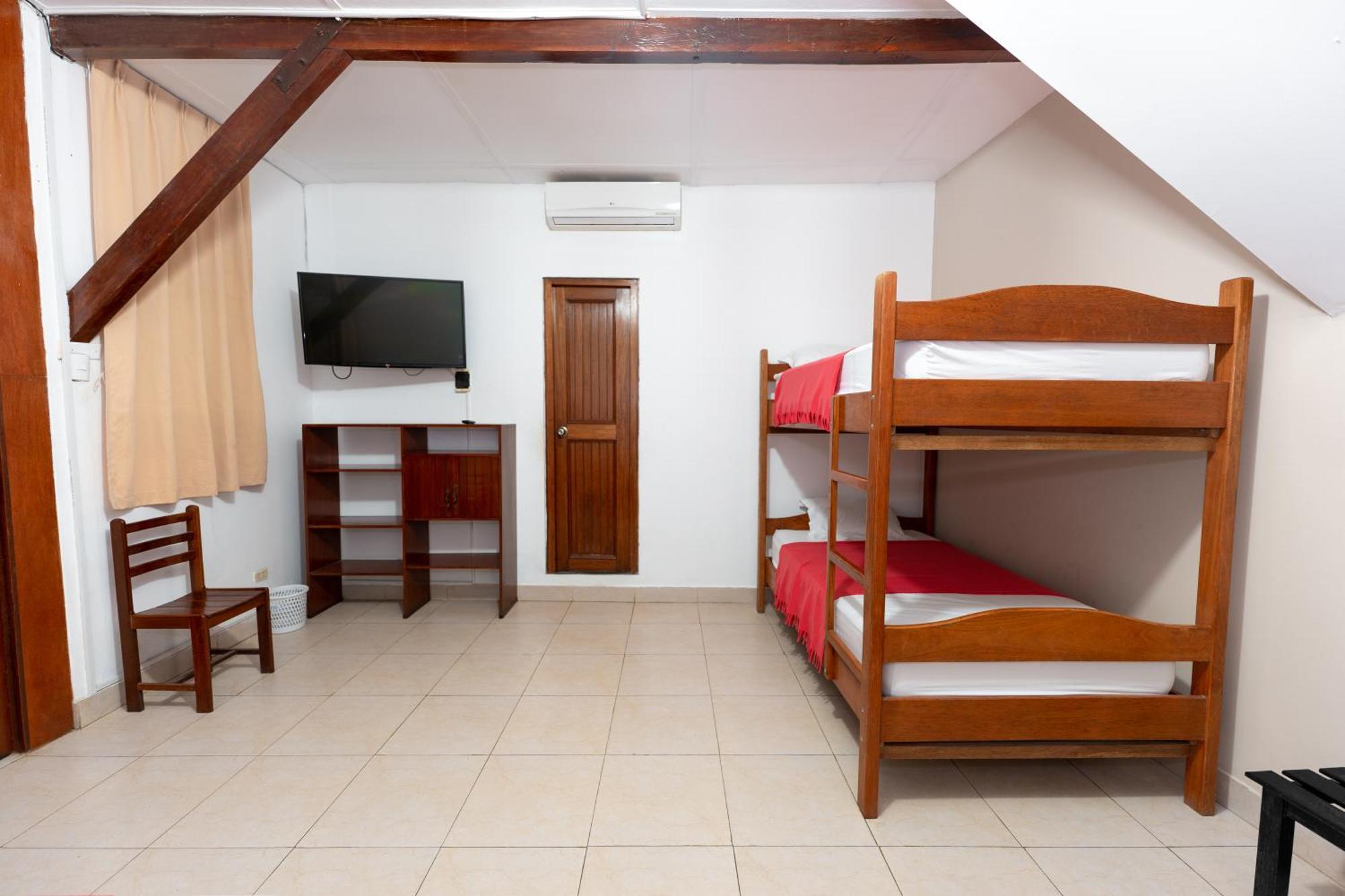 Hostal "Centrika" Tarapoto Luaran gambar