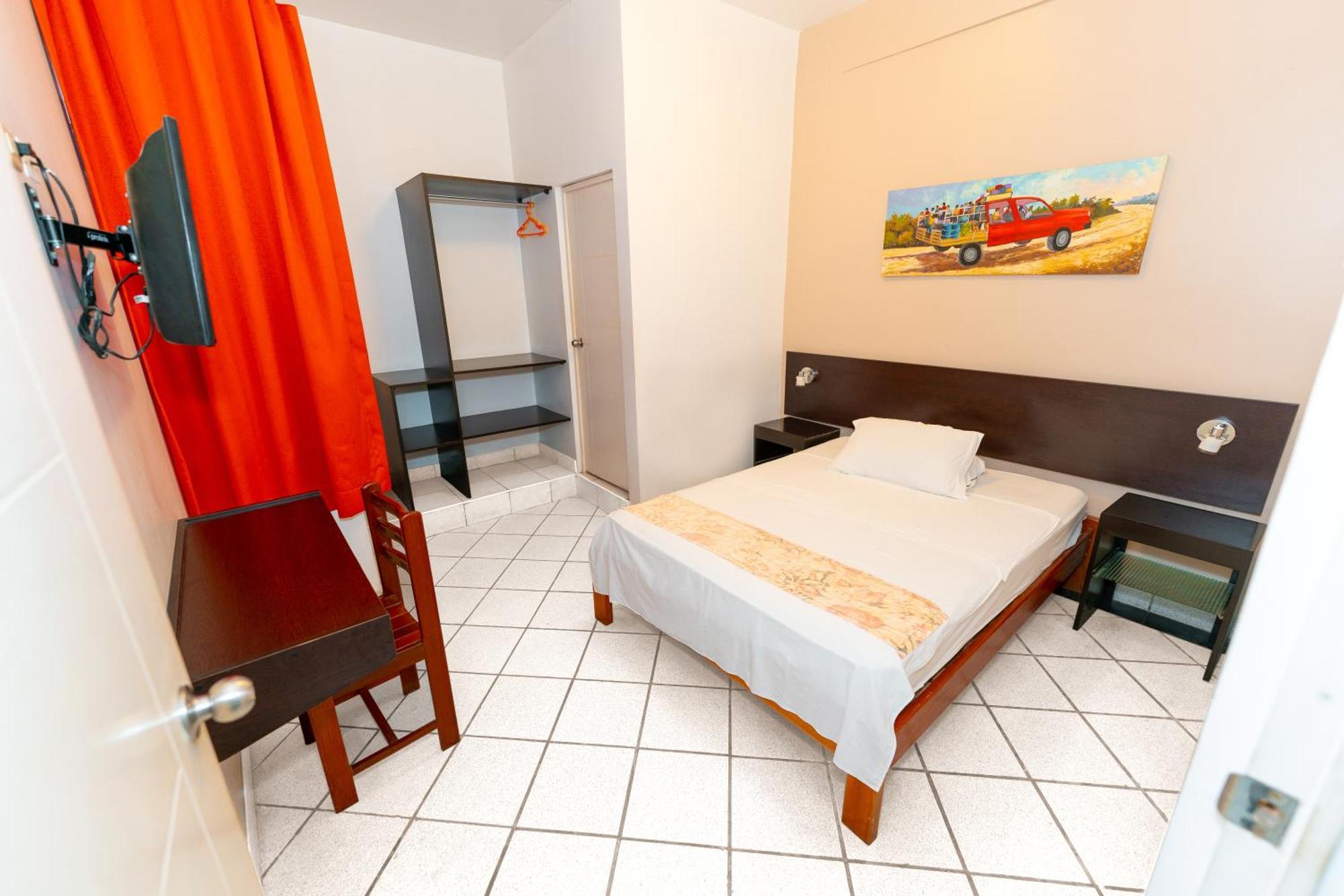 Hostal "Centrika" Tarapoto Luaran gambar
