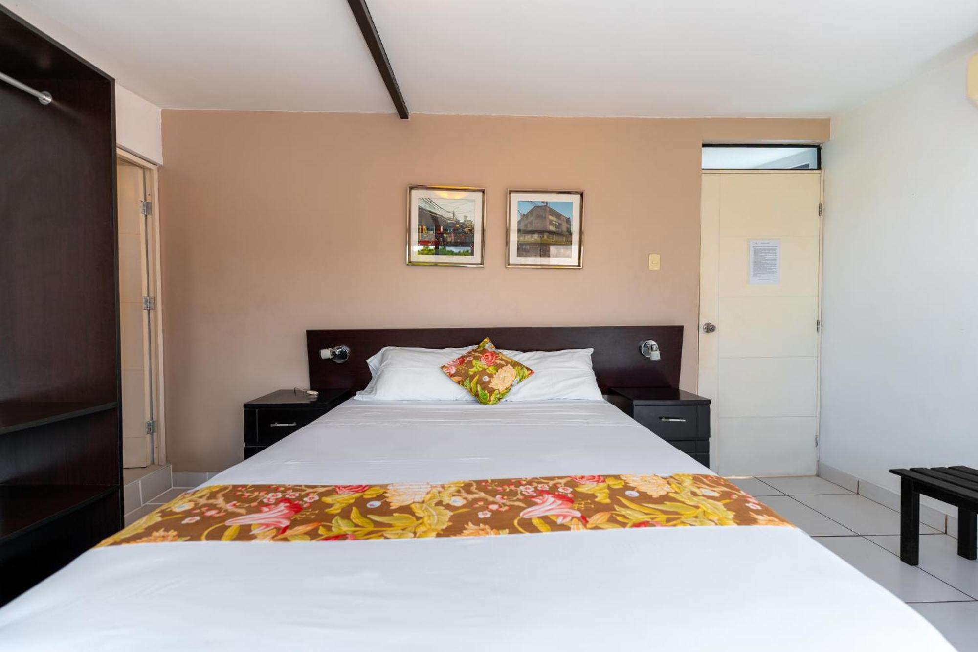 Hostal "Centrika" Tarapoto Luaran gambar